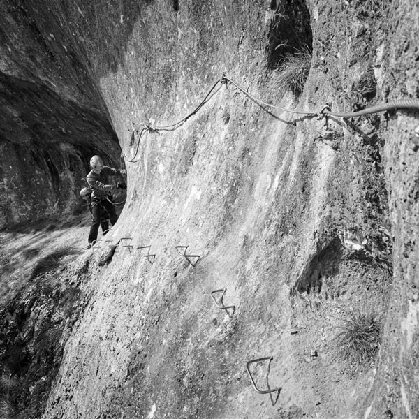 CONOCE MAS AMANTES DE ESTA ACTIVIDAD